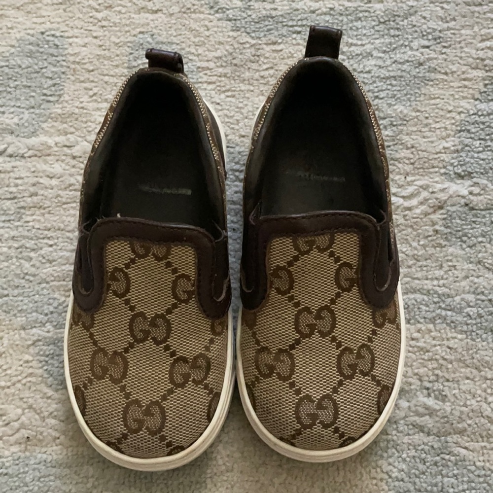 Gucci toddler Canvas slip on